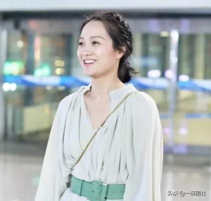 娱乐圈吐槽吃瓜视频,吃瓜视频背后的真相与笑料